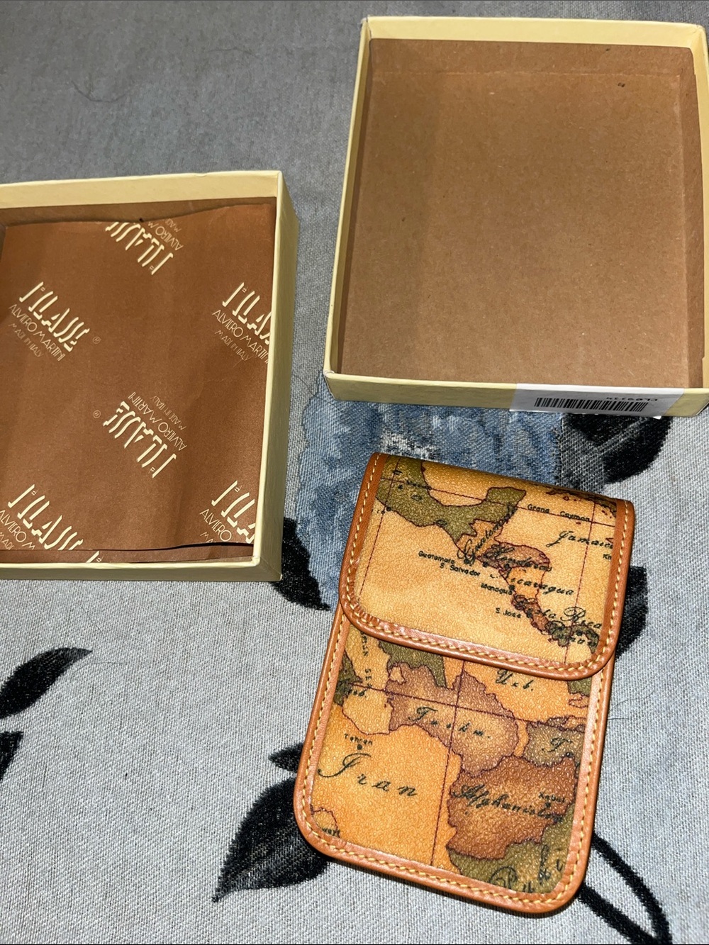 Alviero Martini Map-Print Leather  Cigarette Case